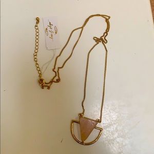 Beautiful pendant necklace! Brand new!